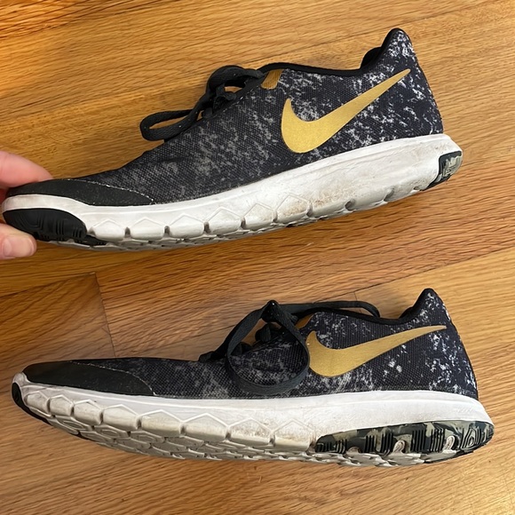 Nike Flex Experience RN 6 Womens Shoes - gold/black/white - Picture 5 of 8